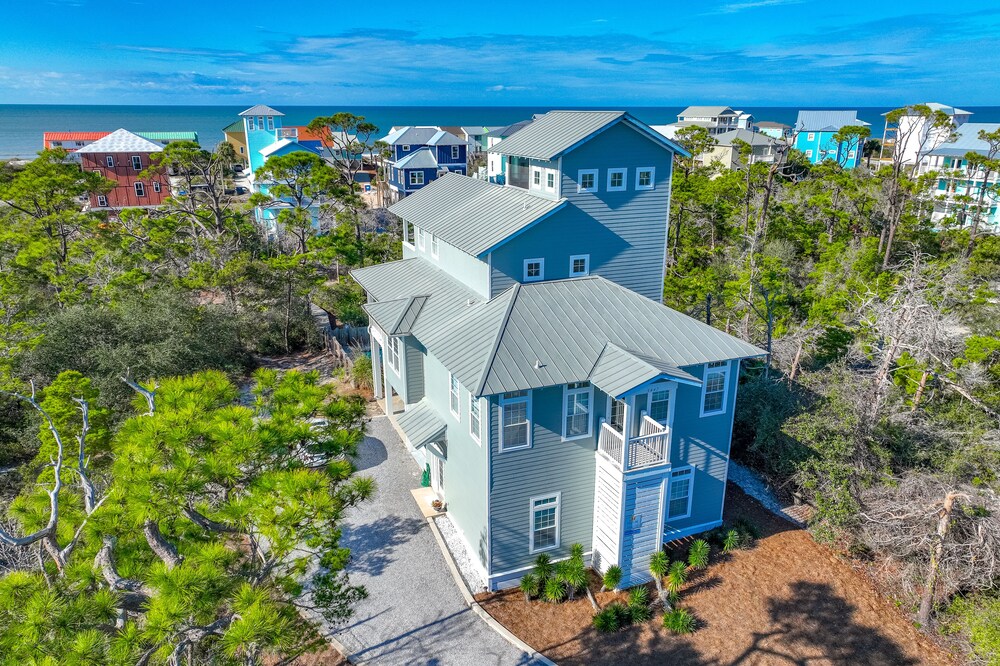 Avatar By The Sea - 4 Bedroom, 3 Bath, Gulf view home, Pet friendly, Private poo