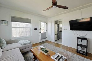 Smart TV, offices