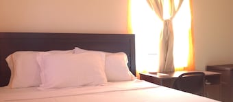 Panoramic View+Private+Cozy=Affordable