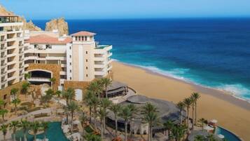 كراسي للتشمس، مناشف للشاطئ