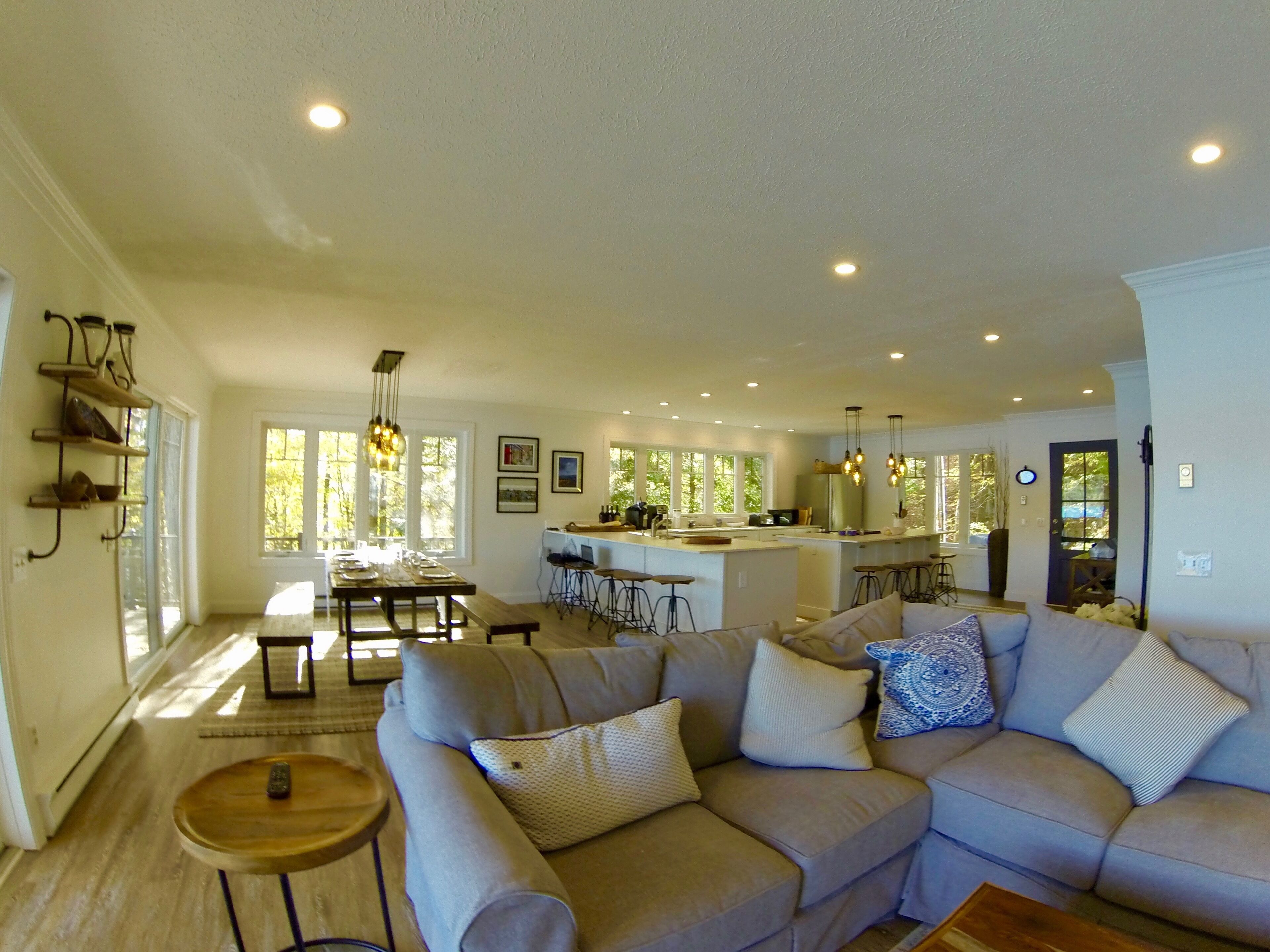 Skaneateles  Lakefront home on 380' of secluded forested frontage
