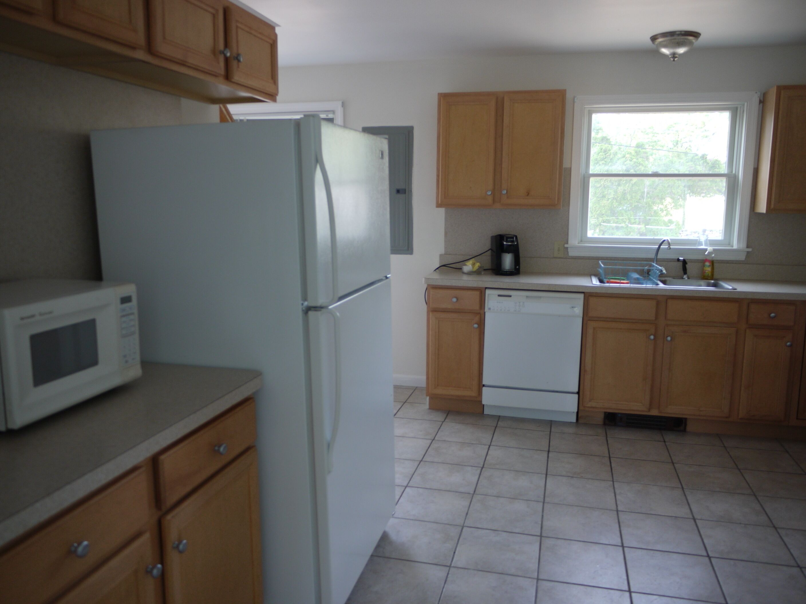 Walk to Black Point Scenic State Park 
clean, safe area.