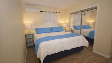 1 habitación, tabla de planchar con plancha, wifi gratis y ropa de cama