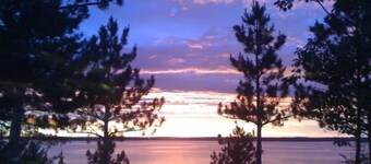 Gorgeous 3 Bdrm Log Cabin on Woman Lake with Beautiful Views