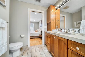 Bathtub, hair dryer