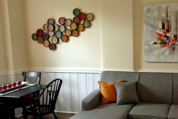 ~accommodation in Stratford for the discerning traveller~