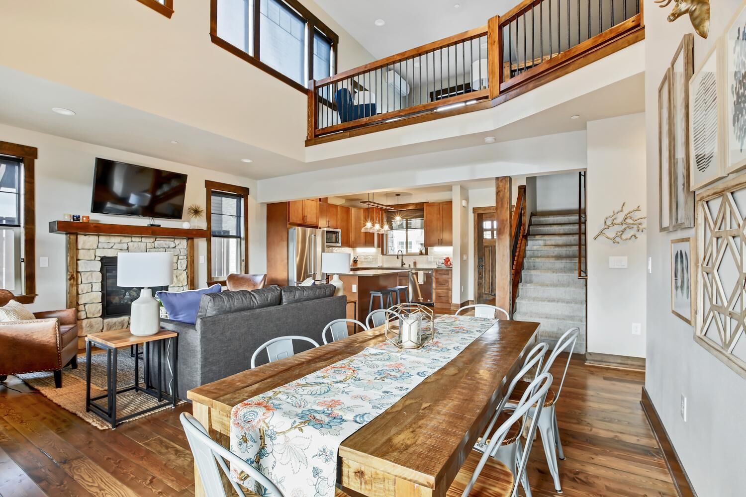 Suncdaia 2-Bedroom Townhome Perfect for Family Getaways