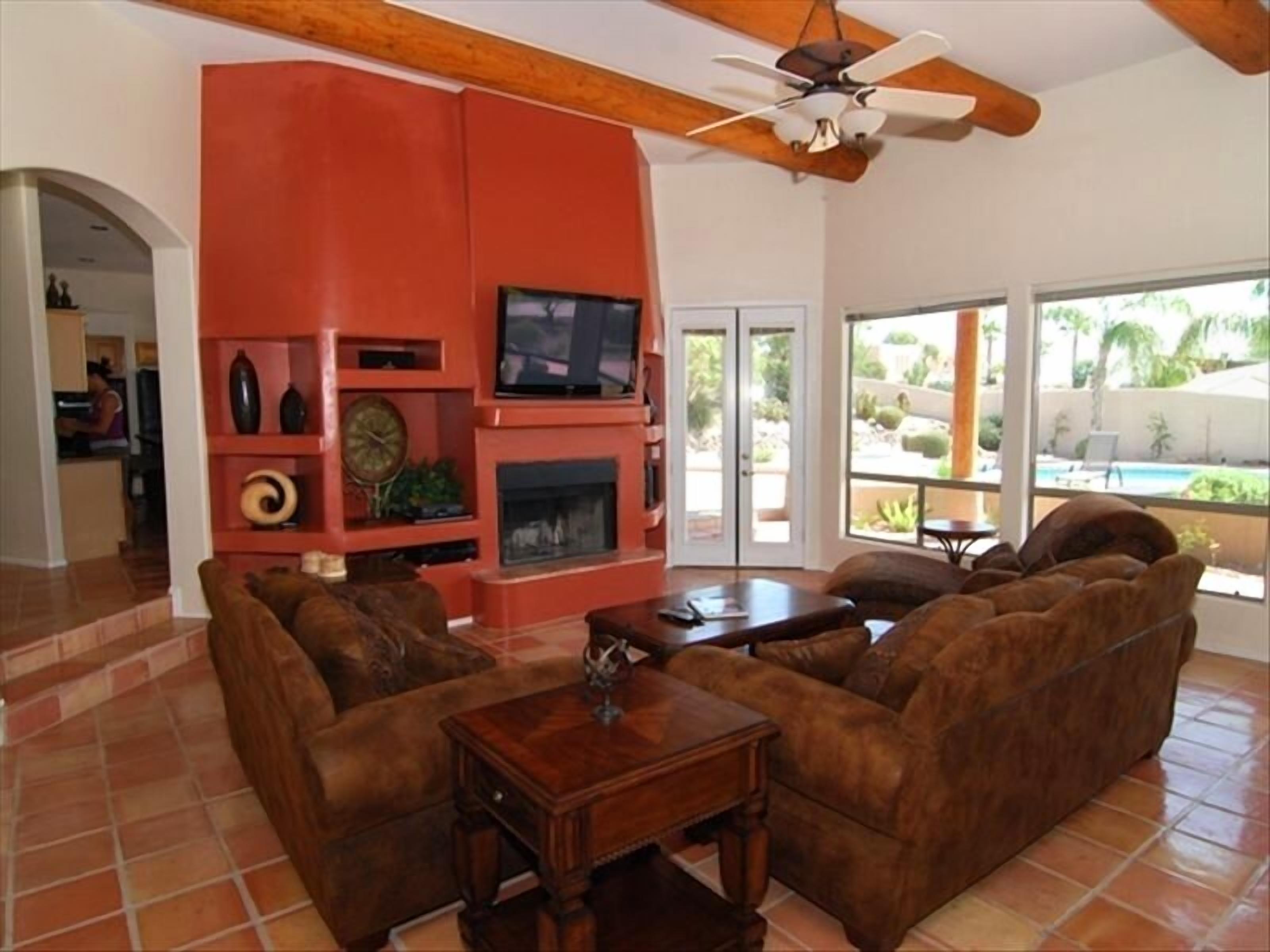 Amazing Luxury Resort Home - Heated Pool!