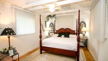 1 sovrum, internet och sängkläder