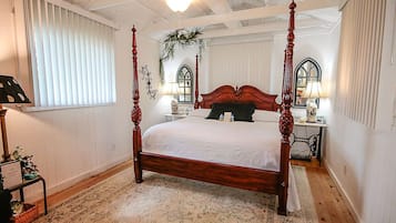 1 bedroom, internet, bed sheets