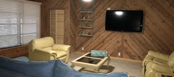 Newly Renovated Coastal Style house