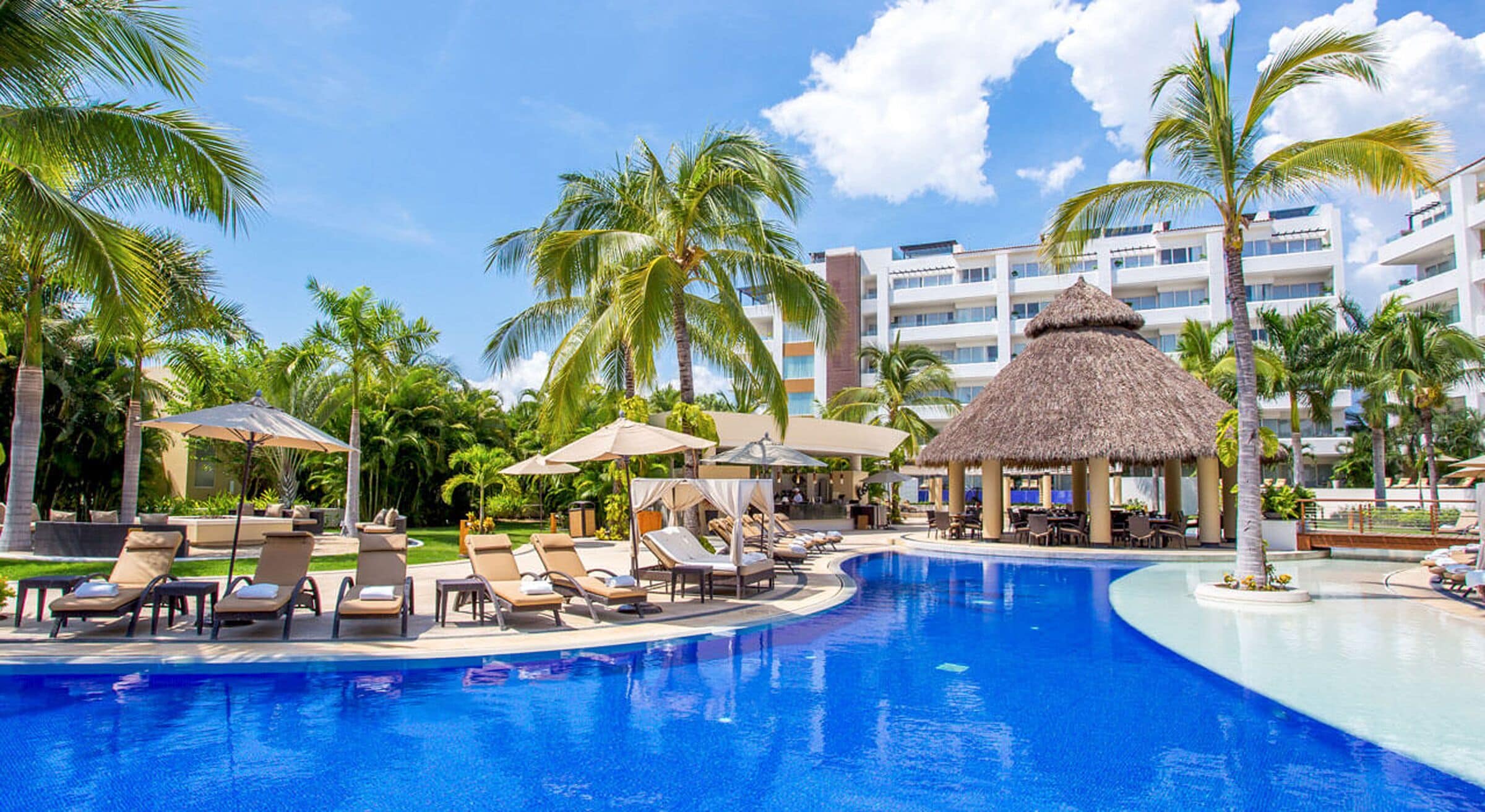 ALL-INCLUSIVE, LUXURY 2BD/2BA RESORT CONDO in NUEVO VALLARTA
