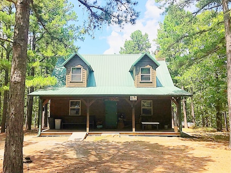 Exterior. Ticket to the great outdoors!