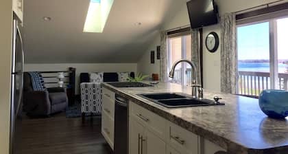 Morley’s Marina Loft