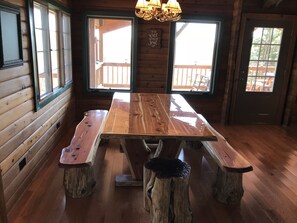 Dining - Hot Tub with private views by Patoka Lake -Southern Grace Cabin - 5-star CLEAN!  (French Lick)