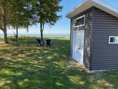 Bunker by the Bay - Perfect Couples Getaway