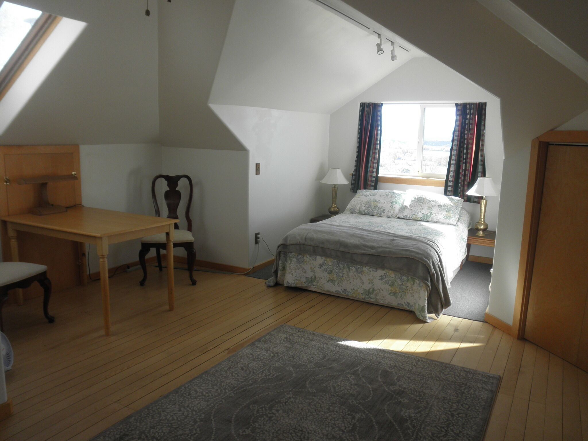 Charming historic house with beautiful views halfway between Moab and Telluride