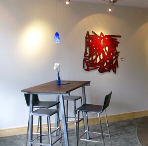 In-room dining - Suites at 118 (Bloomington)