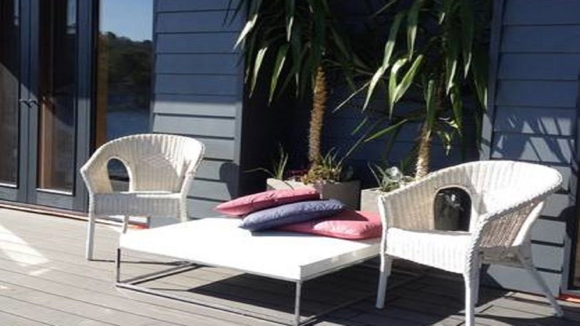 CloudsNest - secluded hills property — image 9