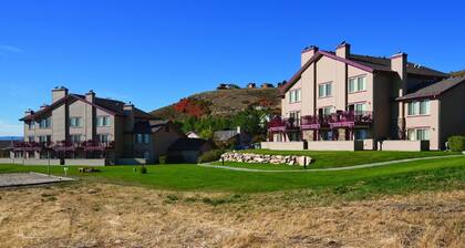 Horseback riding, skiing, snowboarding, cross country skiing & MORE !