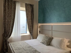 Frette Italian sheets, premium bedding, down duvets, pillow-top beds