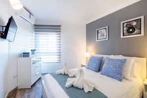 1 bedroom, iron/ironing board, free WiFi, bed sheets