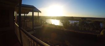 Murray Bridge Holiday Lodge No 3