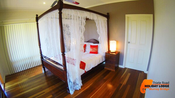 4 camere, ferro/asse da stiro, Wi-Fi gratuito, lenzuola