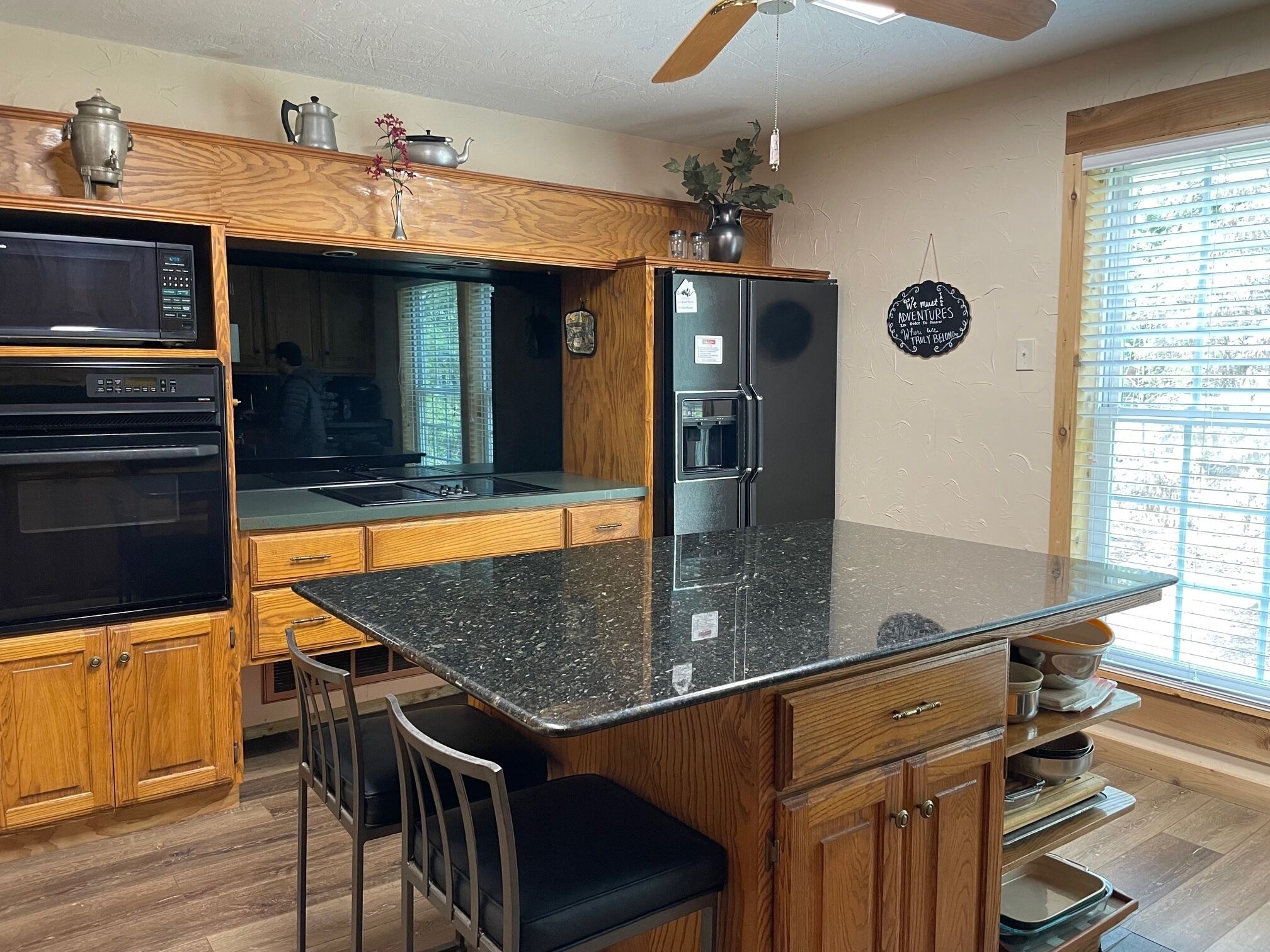 Quiet Retreat ❤, Private Boat Ramp Fisherman's Paradise. We still have water !