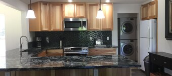 Direct Dune Access Sleeps 10 In House, 6 In BunkHouses - Bath Houses.