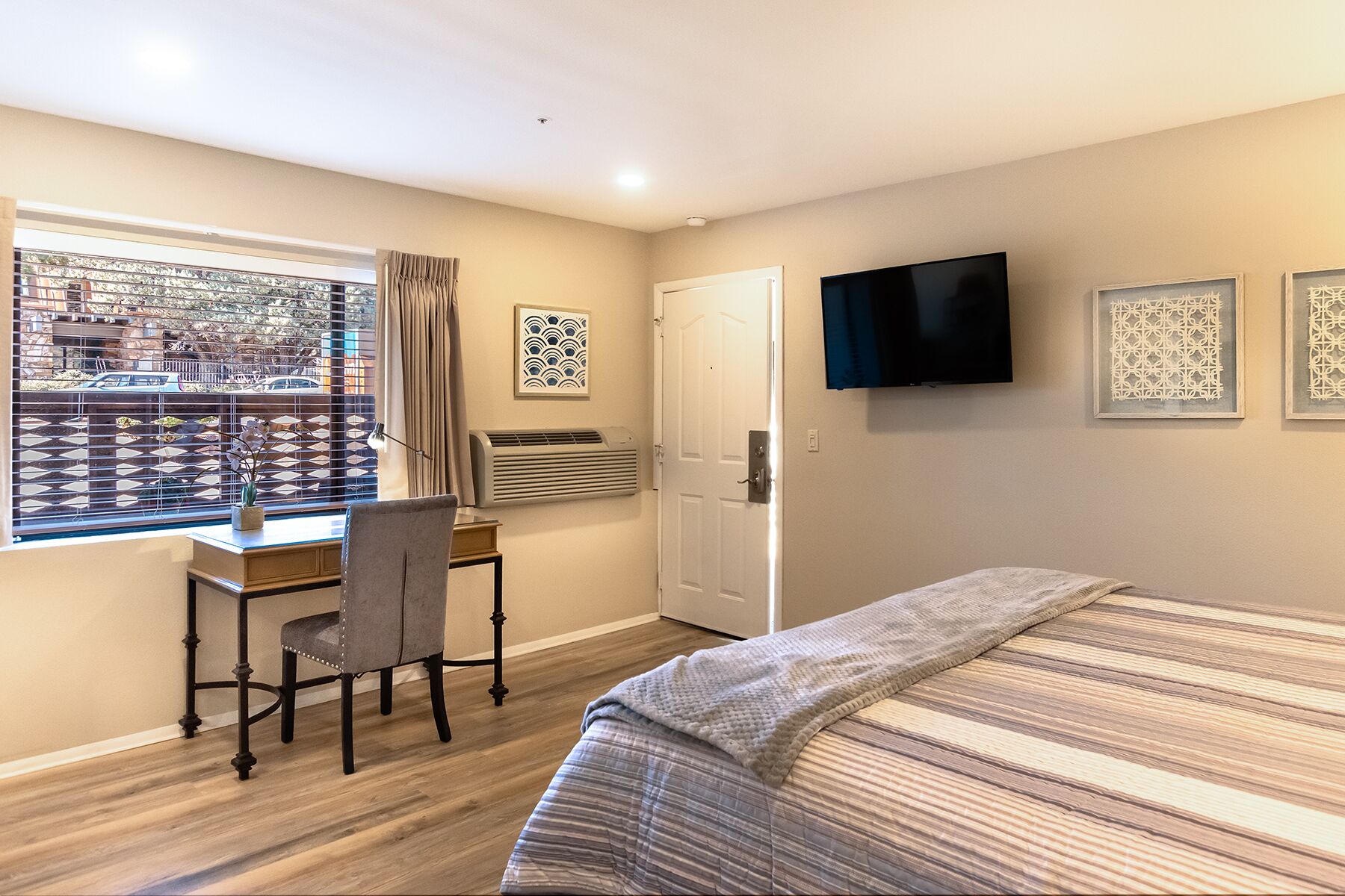 Sage Suite #103 @ Sedona Uptown Suites