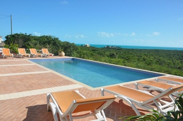 Piscine extérieure