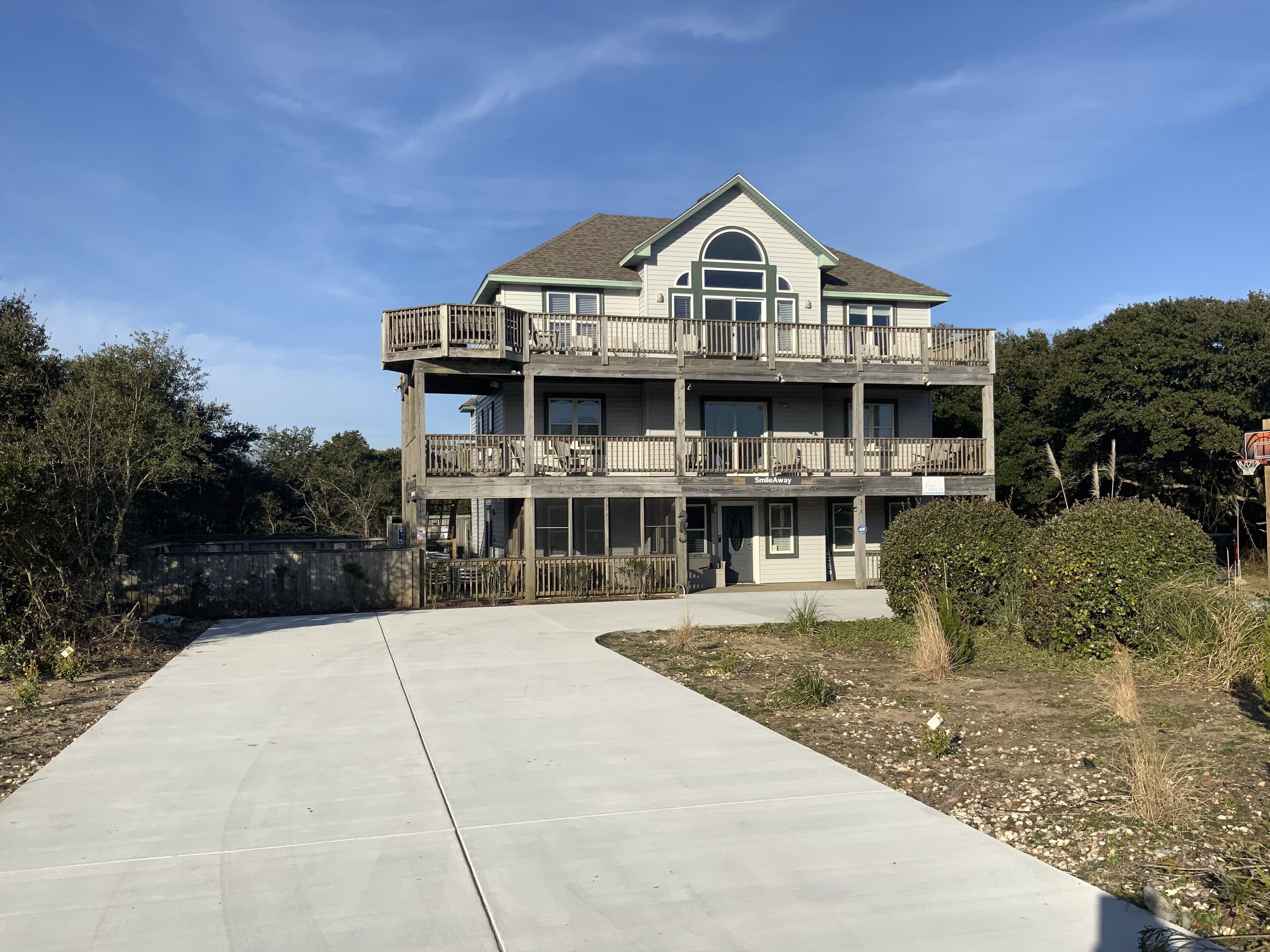 A Beach Vacation Gem.  Booking 2025 Summer. Ev friendly