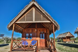 Comfort Bungalow, 1 Double Bed, Non Smoking, Park View | Courtyard view - Cap Kimony (Morondava)