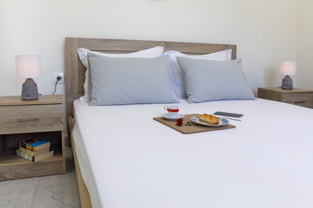 2 bedrooms, in-room safe, desk, soundproofing