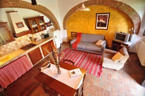 TV, books, stereo, offices