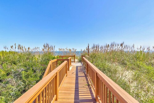 The Cottage | Oceanfront | Kill Devil Hills