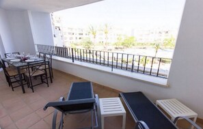 Outdoor dining - Casa Jurel - A Murcia Holiday Rentals Property (Roldan)