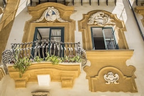 Dettaglio esterni