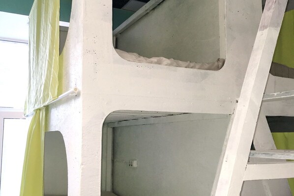 Dormitorio compartido, dormitorio mixto (12 beds) | Ropa de cama