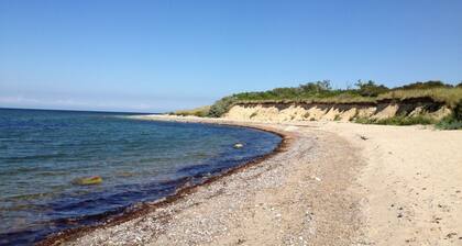 Ferienhaus - Genießen Sie Rügen`s Küste im neuen maritimen Landhaus!