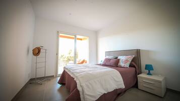 2 bedrooms, free WiFi, bed sheets