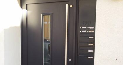 Gemütliche und charmant eingerichtete 30qm Wohnungen in zentraler Lage von Husum