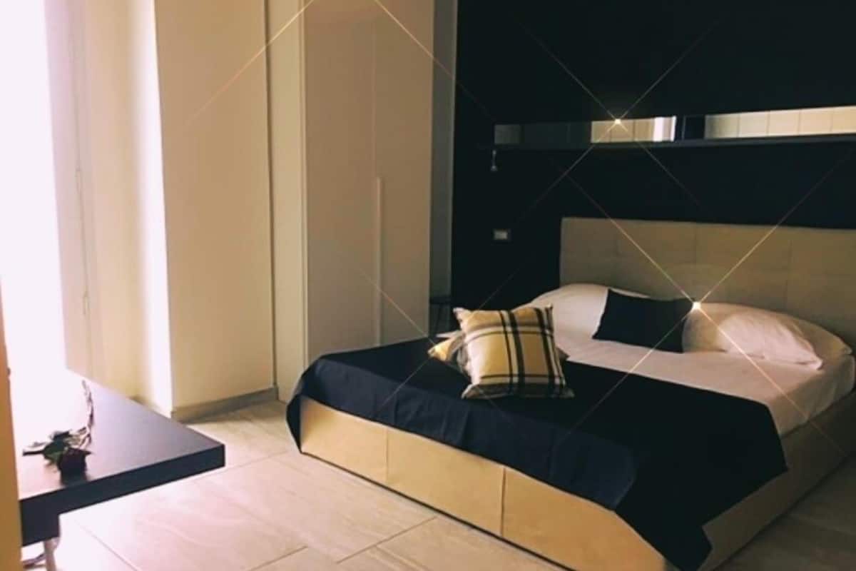 1 bedroom, down comforters, individually decorated