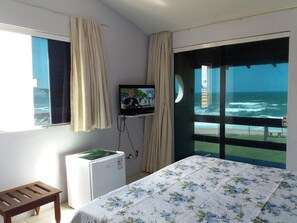 Panoramic Suite (Vista Mar) | Minibar, blackout curtains, free WiFi, bed sheets - Pousada Aldeia Do Forte (Entre Rios)