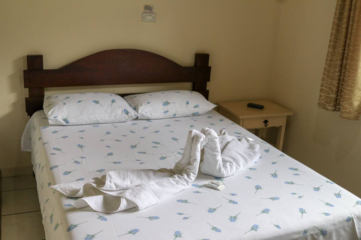 Minibar, Wi-Fi gratuit, draps fournis