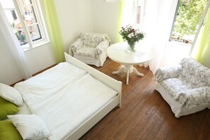 4 bedrooms, desk, iron/ironing board, free WiFi - Croatian Beach House in OMIS! (Omiš)