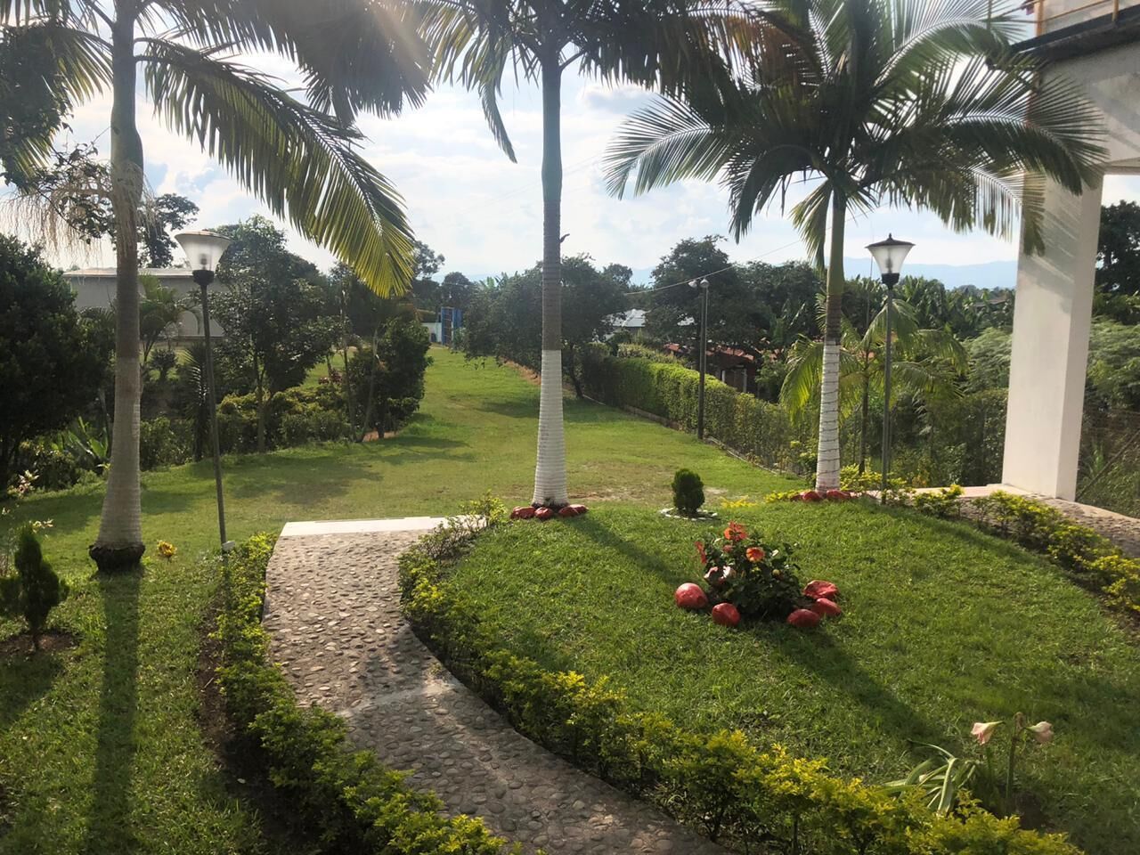 Chalet básico, varias camas, para no fumadores | Vista al jardín