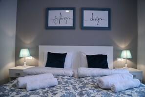 1 chambre, fer et planche à repasser, accès au Wi-Fi (inclus)
