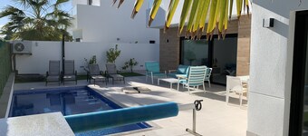 MODERN NEW BUILD VILLA FOR 6 PEOPLE WITH HEATED PRIVATE POOL